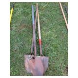 3 ROUND POINT SHOVELS