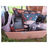 BOX HALLOWEEN PILLOWS, TINS ETC