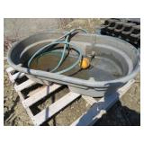 4FT rubbermaid self filling watertrough