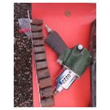 Farm Hand 1/2in Impact Wrench w/Sockets