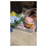 Tote of Easter Decor