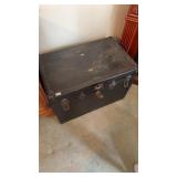 Belber Vintage Flattop Steamer Trunk