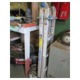 Werner Aluminum Folding MT-17 300lb