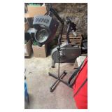 Magnifying Glass Lamp on Wheels