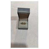 14 karat gold diamond ring emerald?