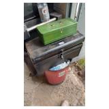 1 TOOLBOX AND 1 METAL BOX