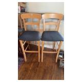 4 Bar Stools