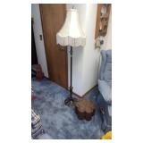 Pair of Floor lamp w/shade