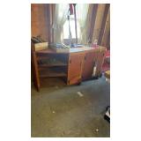 WOODEN WORK BENCH 67X21X36