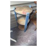 THREE TIER HEART SHAPED STAND