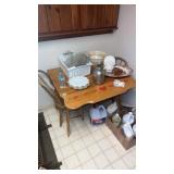 Drop leave table w/2 Chairs