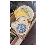 MISC GLASS BOWLS, DISHES