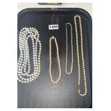 4 Vintage Costume Pearl Necklaces