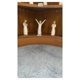 3 Willow tree figurines