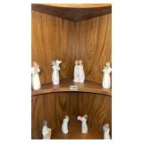 4 Willow tree figurines