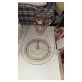Depression pitcher and sandwich plate