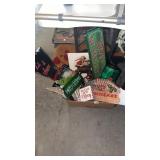 BOX OF CHRISTMAS SIGNES