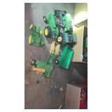 Box John Deere metal farm toys