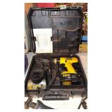 Dewalt 14v drill w/ charger and case