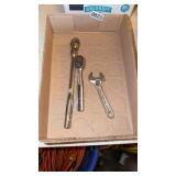 2 Craftsman ratchets and wrench