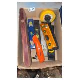 Bxlt levels knife tape measure