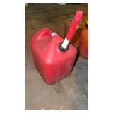 5 gallon gas can full