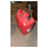 5 gallon gas can full