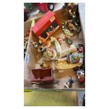 2 bxlts village accessory pieces