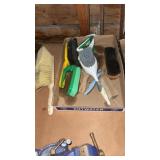 2 boxes of brushes