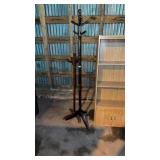 2 coat racks