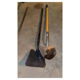 Round point and square shovel
