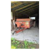 GEHL 175 MANURE SPREADER