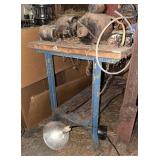 METAL WORK BENCH