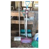 SHOVELS