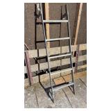 METAL LADDER