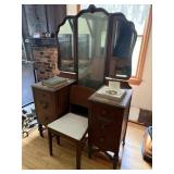 DEPRESSION VANITY MIRROR w/chair