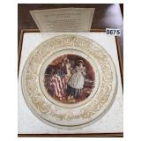 BETSY ROSS AVON COLLECTABLE PLATE