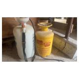2 Sprayers