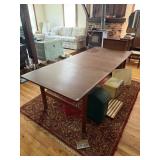 LG OAK DINING ROOM TABLE 4 EX LEAVES 2' EACH