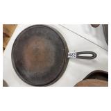 WAGNER WARE SIDNEY CAST IRON 10" SKILLET