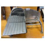 ELECTR-O-MATIC MEAT SLICER