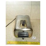 Vintage Knapp Monarch Redi-Baker - Located in