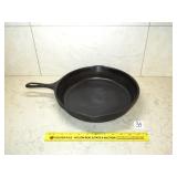 Wagner Ware 11 3/4 Inch Cast Iron Skillet No. 10