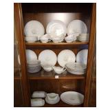 Set of Kaysons Fine China Dinnerware in Golden