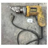 Dewalt Model DW890 Swivel Head Metal Shears