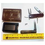Old Russell Barlow pocket knife, has crack in