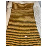 Small Vintage Afghan; measures approx. 38 in x 66