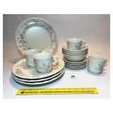 16-Piece Pfaltzgraff Set - Service for 4