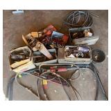 Large group lot: hydraulic rams, assortment of