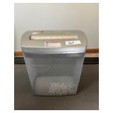 Royal HT-500X 5-Sheet Crosscut Paper Shredder